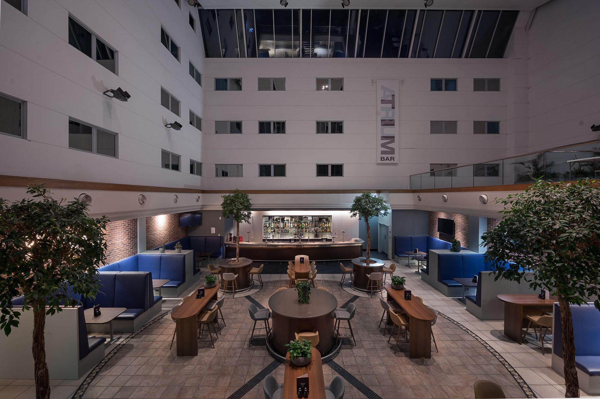 Voco Reading Hotel Buitenkant foto