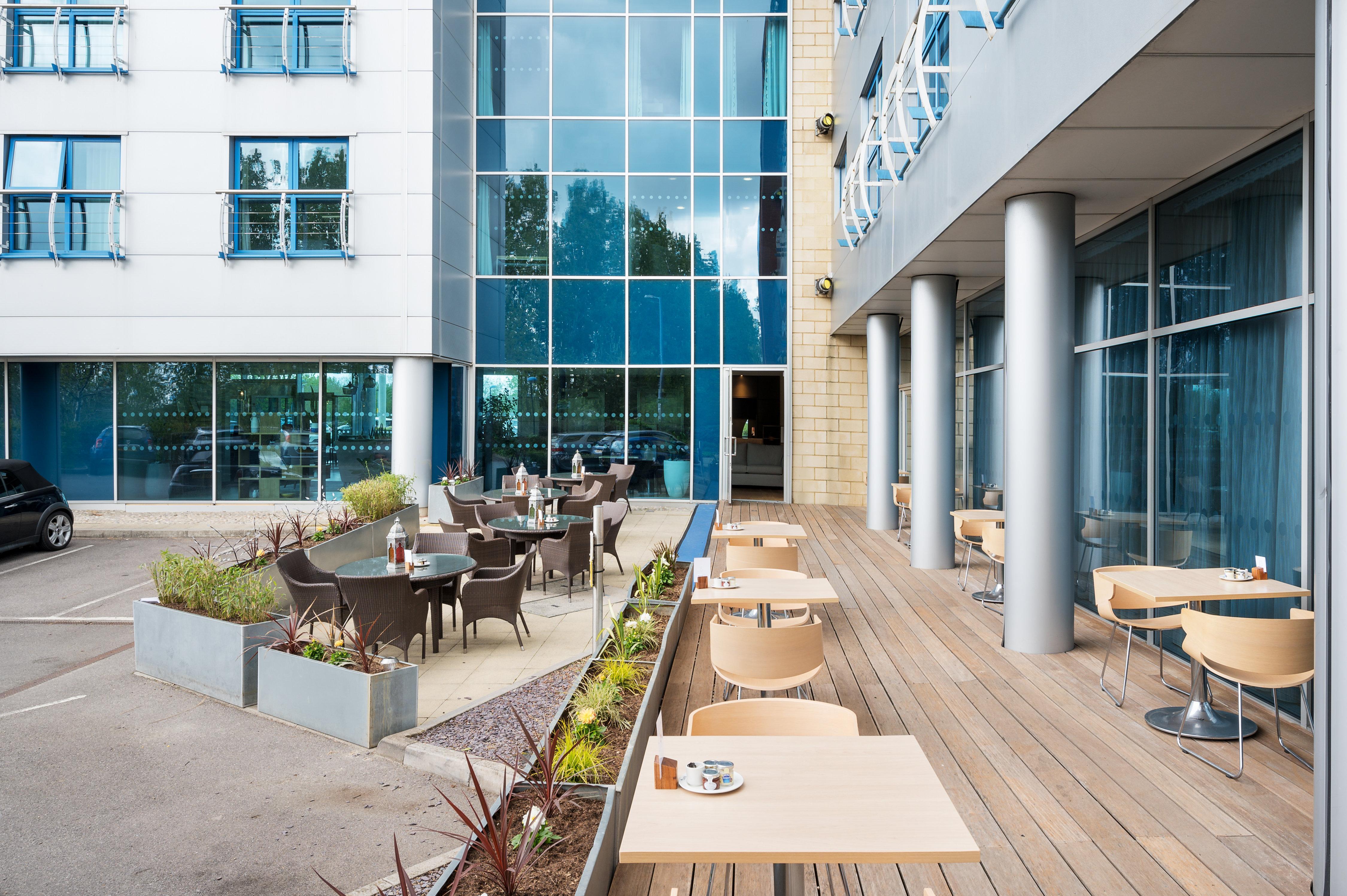 Voco Reading Hotel Buitenkant foto